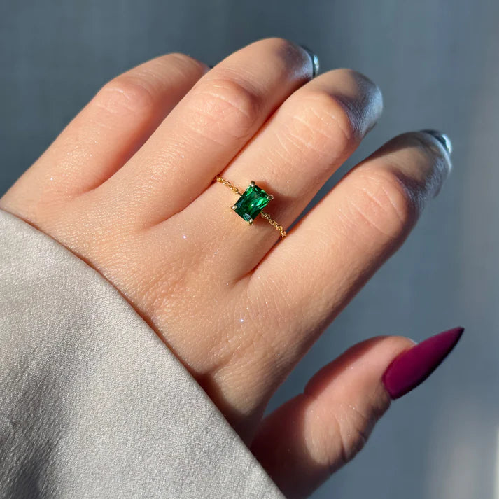 Emerald Love – Anello Regolabile con Pietra Verde Smeraldo